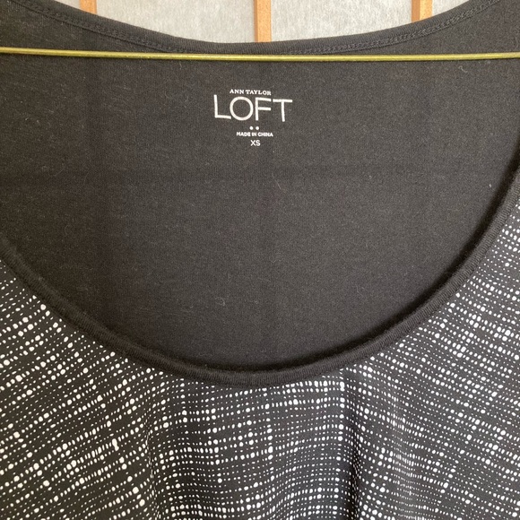 LOFT Layering Tank Top (Women’s Size XS) - Picture 3 of 4